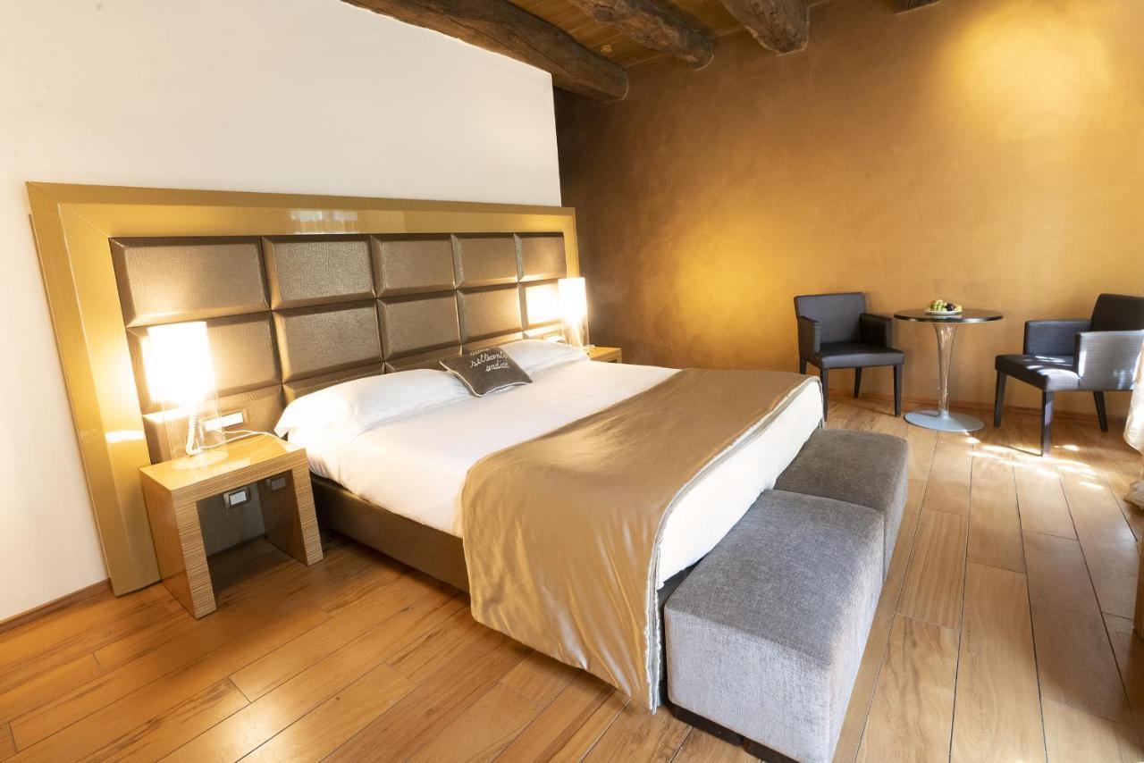 Il Borgo - 1711 Luxury Guest House Arlate エクステリア 写真