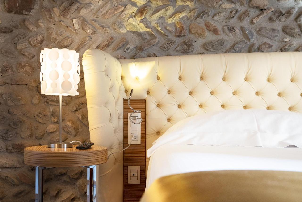 Il Borgo - 1711 Luxury Guest House Arlate エクステリア 写真