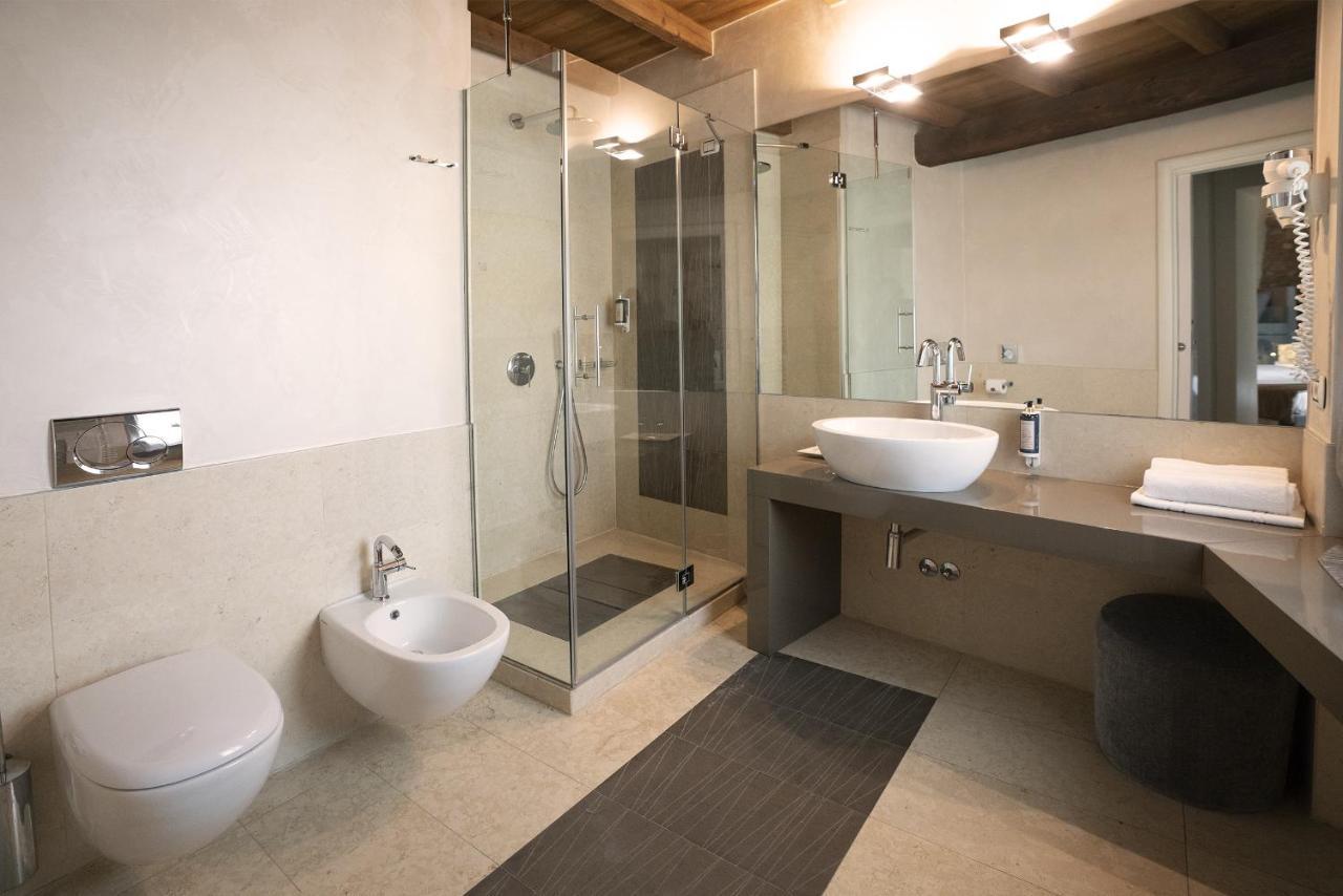 Il Borgo - 1711 Luxury Guest House Arlate エクステリア 写真