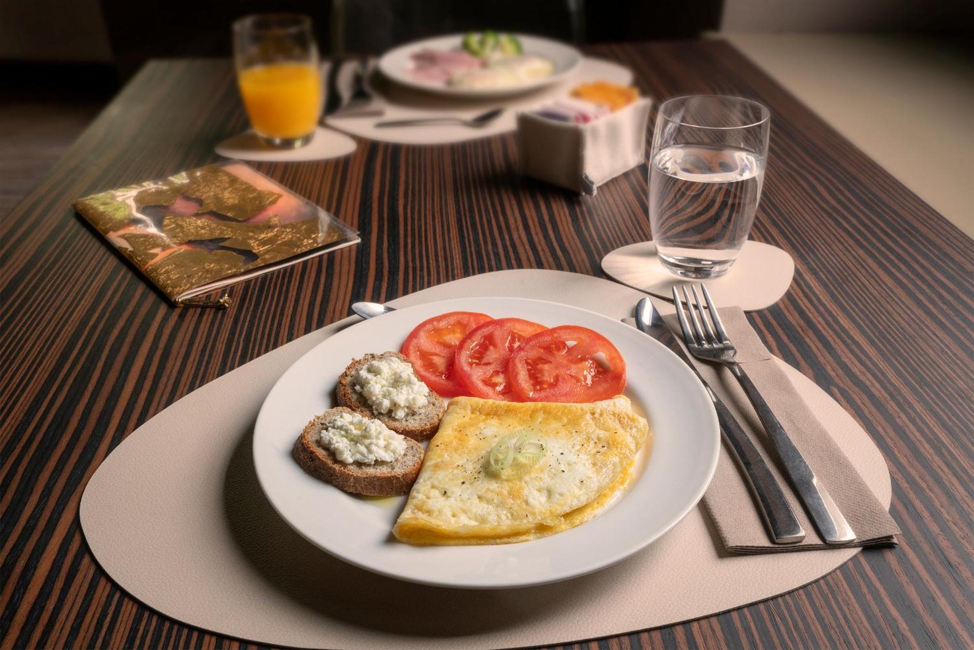 Il Borgo - 1711 Luxury Guest House Arlate エクステリア 写真