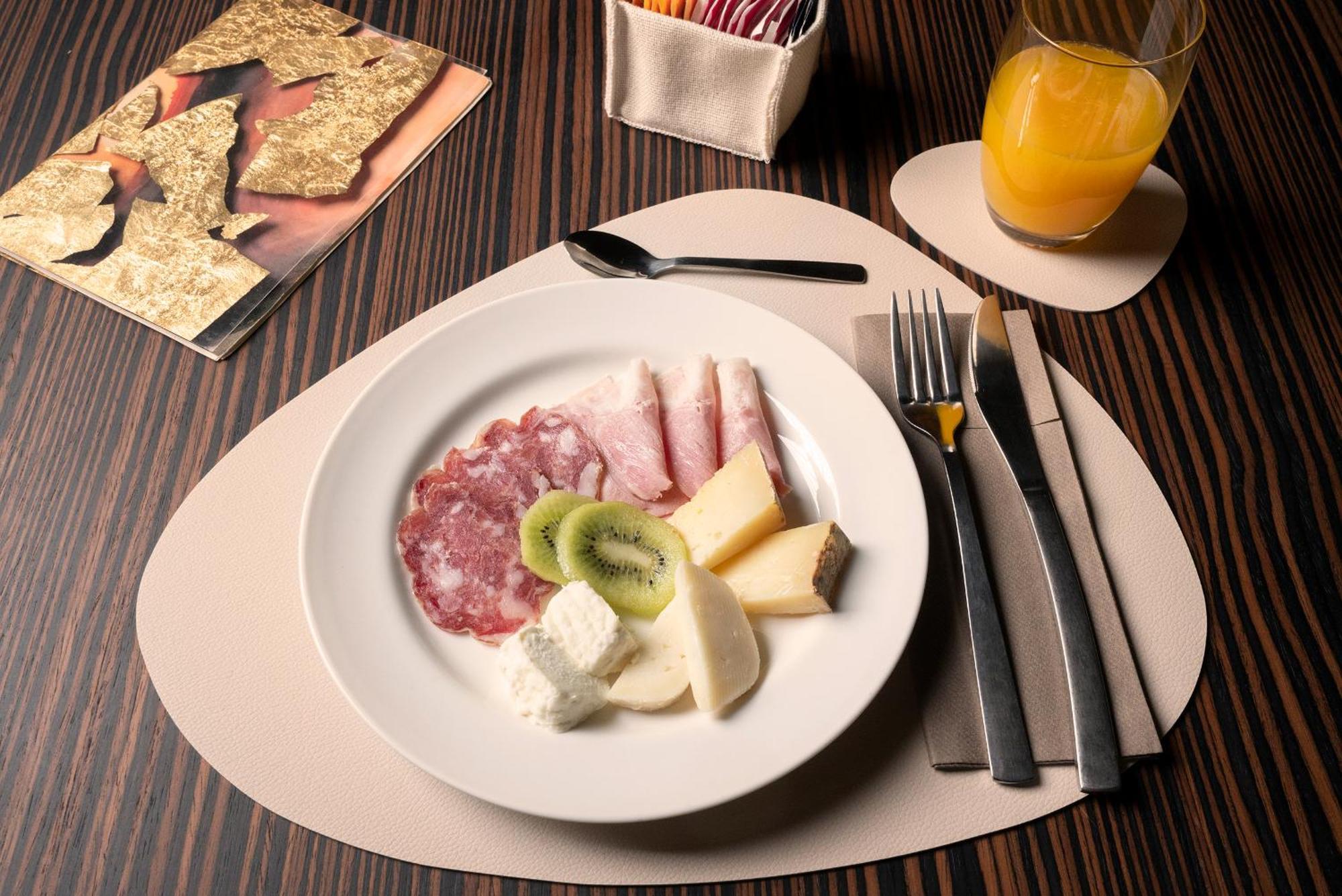 Il Borgo - 1711 Luxury Guest House Arlate エクステリア 写真